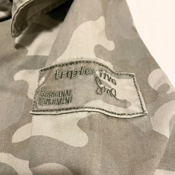 Triple  Five Soul Hooded Jacket Camo Ladies Size Small Coat - Picture 11 of 16